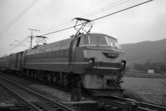 特集：狭軌鉄道世界最大の定格出力を誇った「EF66形」Ⅰ(国鉄